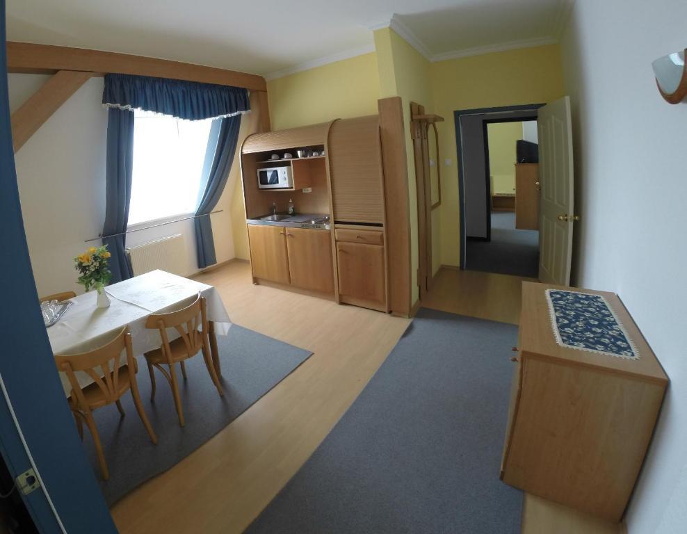 Kikelet Club Hotel Mişcolţ Cameră foto