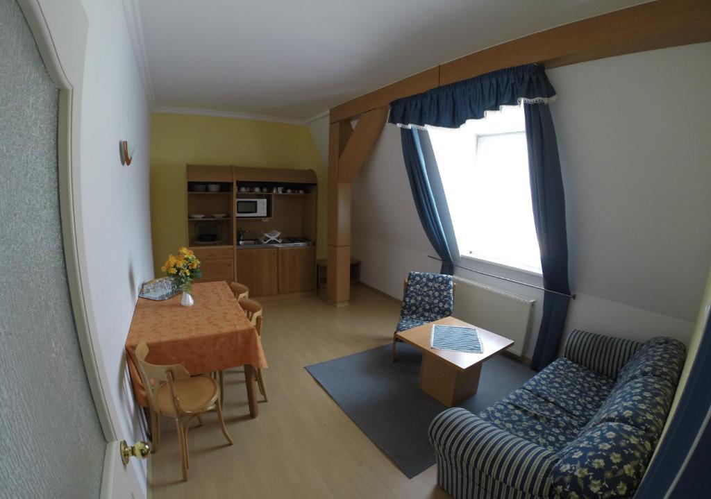 Kikelet Club Hotel Mişcolţ Cameră foto